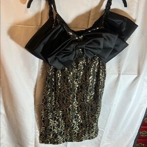 Elegant Black and Gold Mini Dress